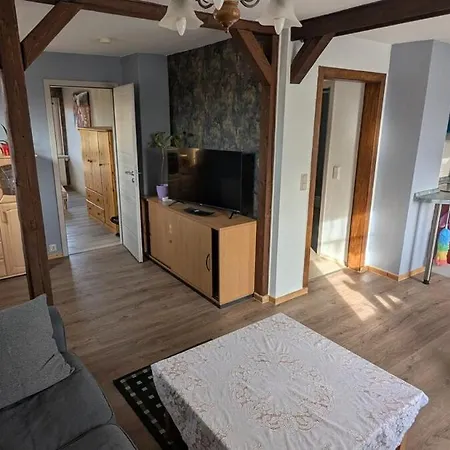 Ruhiges Dachgeschoss-apartment Im Suedosten Von *